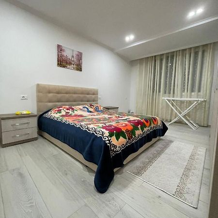 Tani Apartment 1 Shkodër Esterno foto