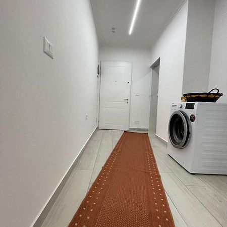 Tani Apartment 1 Shkodër Esterno foto