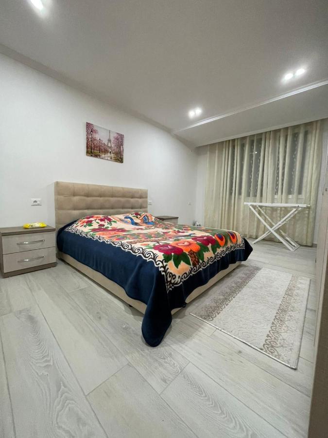 Tani Apartment 1 Shkodër Esterno foto