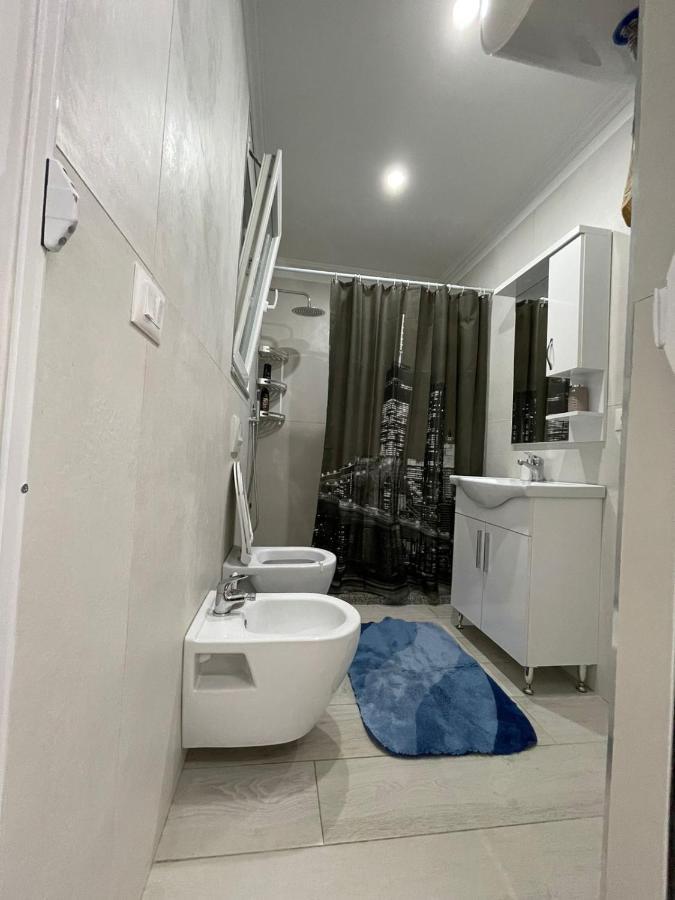 Tani Apartment 1 Shkodër Esterno foto